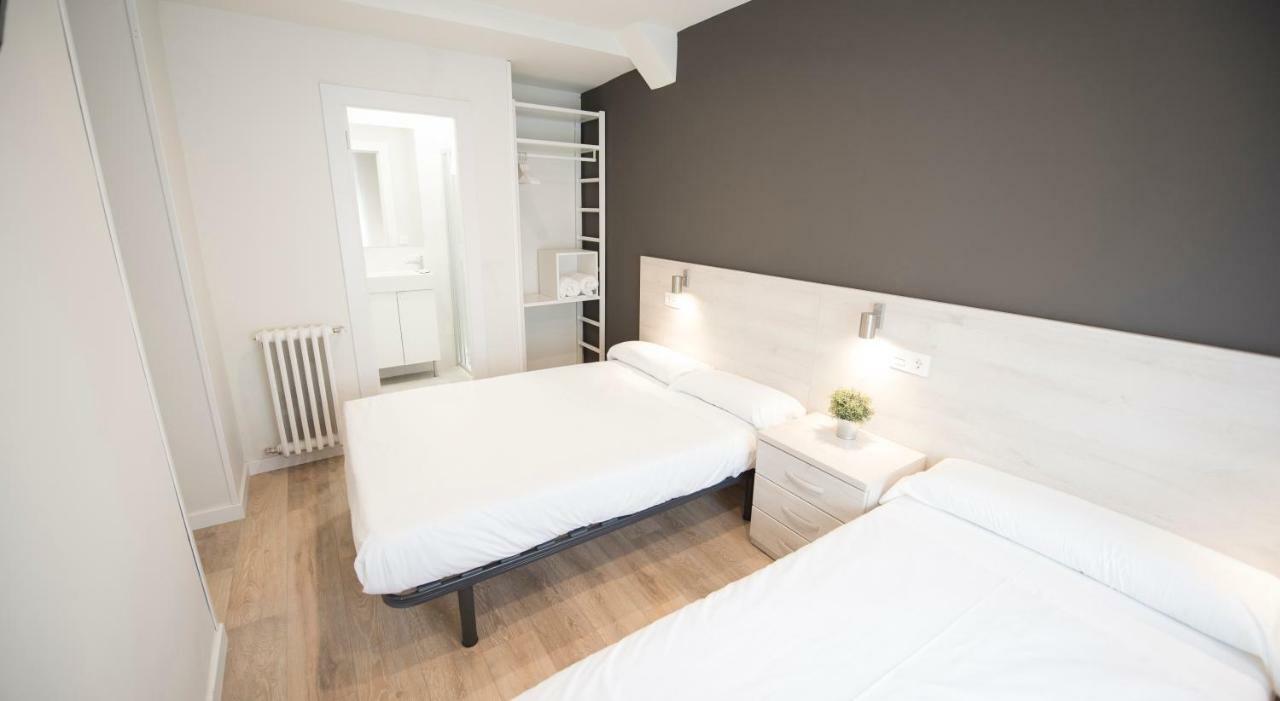 Happy Carrales Hotel Burgo